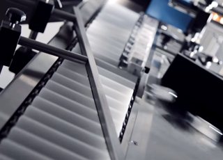 PL-521 卧式圆瓶贴标机